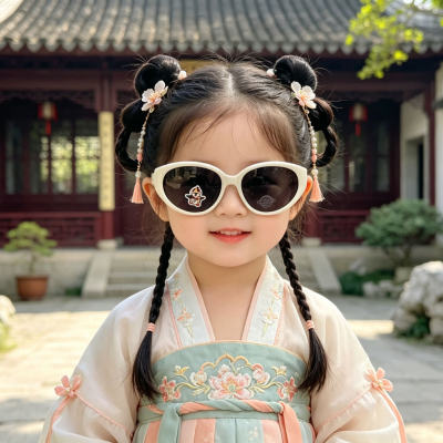 女士方框墨镜